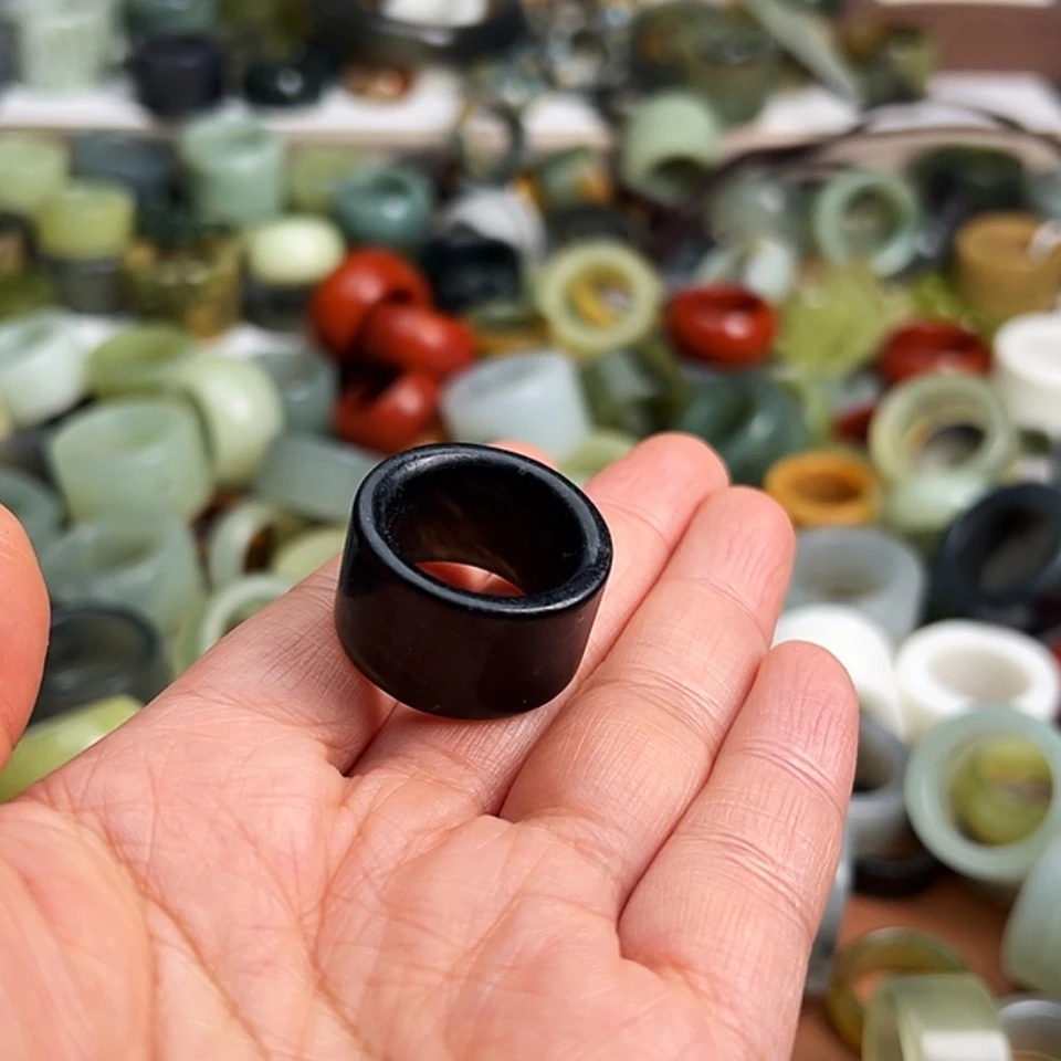 【闪购商品】未镶嵌蛇纹石玉戒指