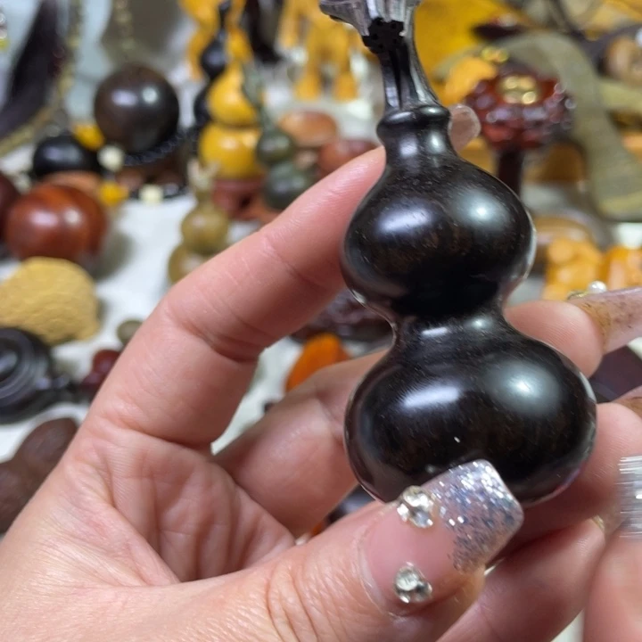 维腊木（绿檀）虎*军11111