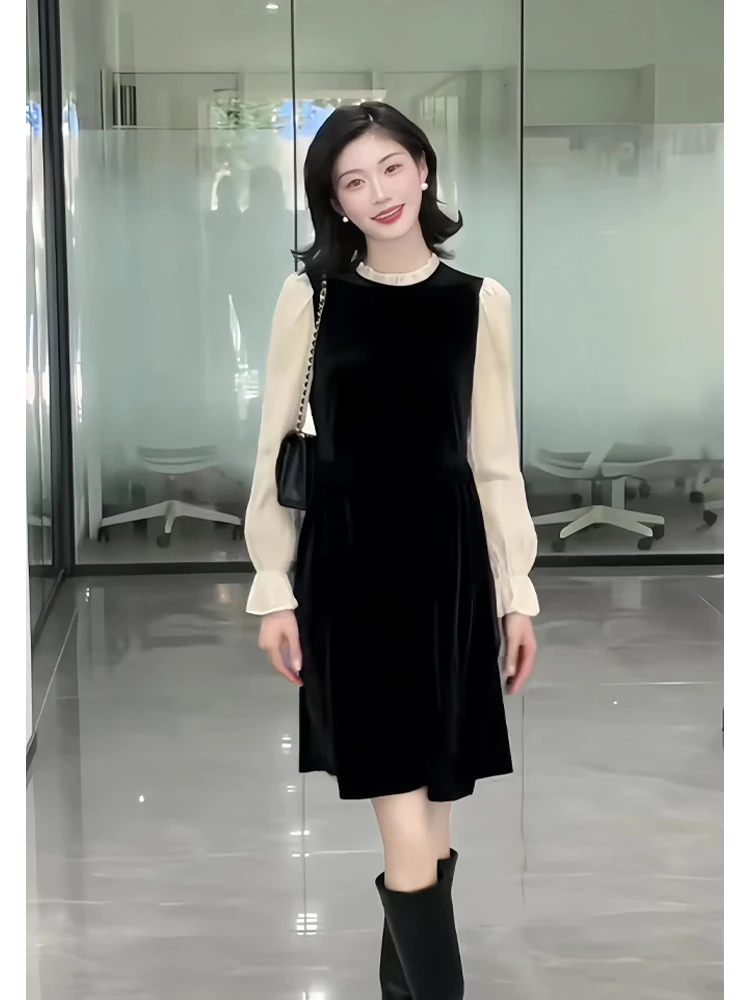 大码法式黑色拼接连衣裙女2025秋季新款时尚优雅气质显瘦丝绒裙子