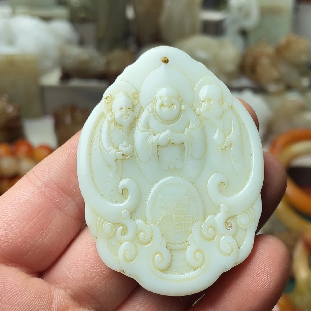 和田玉未镶嵌颈饰