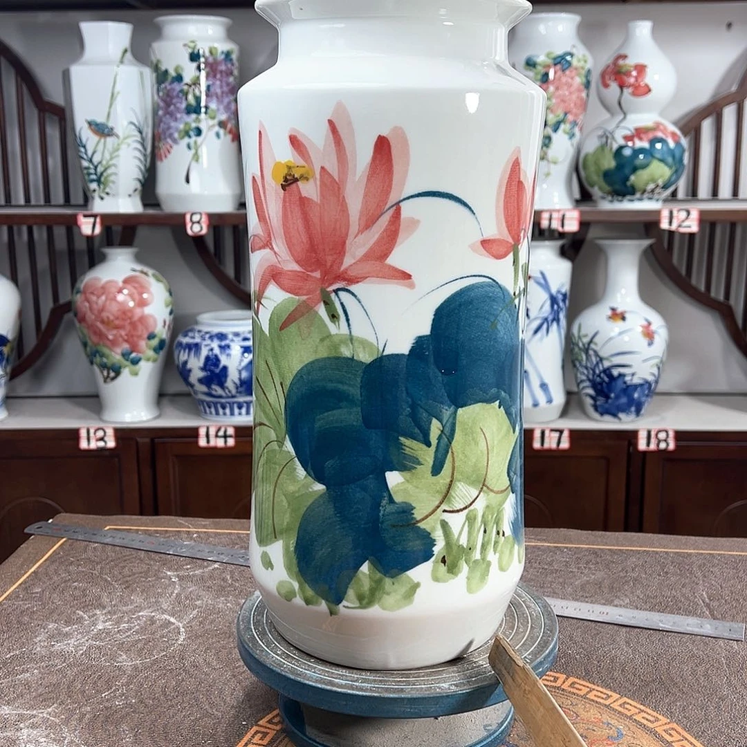 摆件景德镇陶瓷书红花