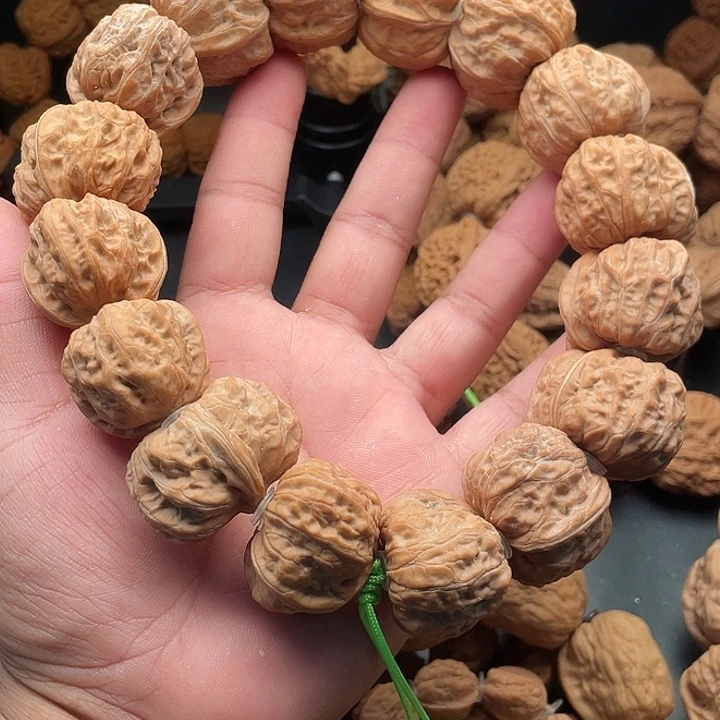 巨***瘦吊坠文玩核桃4门头沟