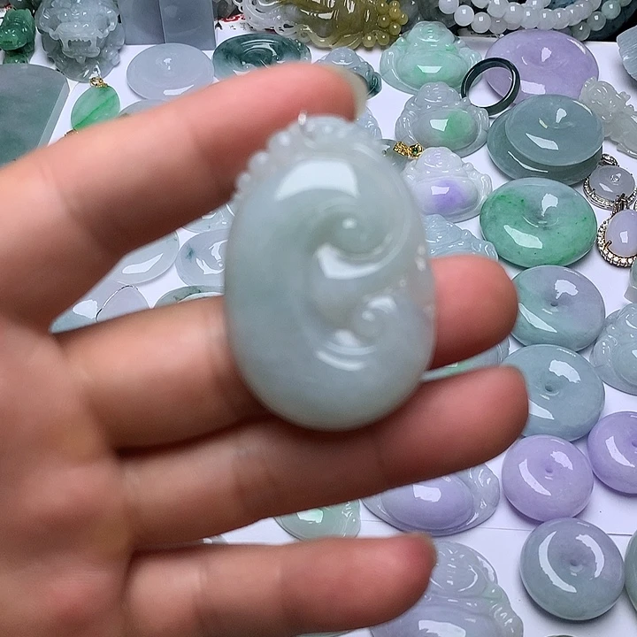 翡翠未镶嵌颈饰天然翡翠