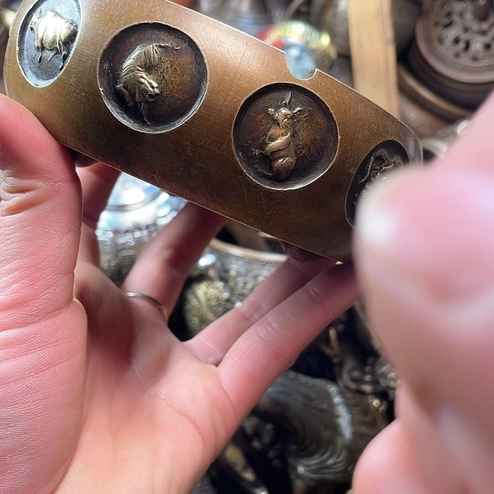 诚信经营铜器摆件