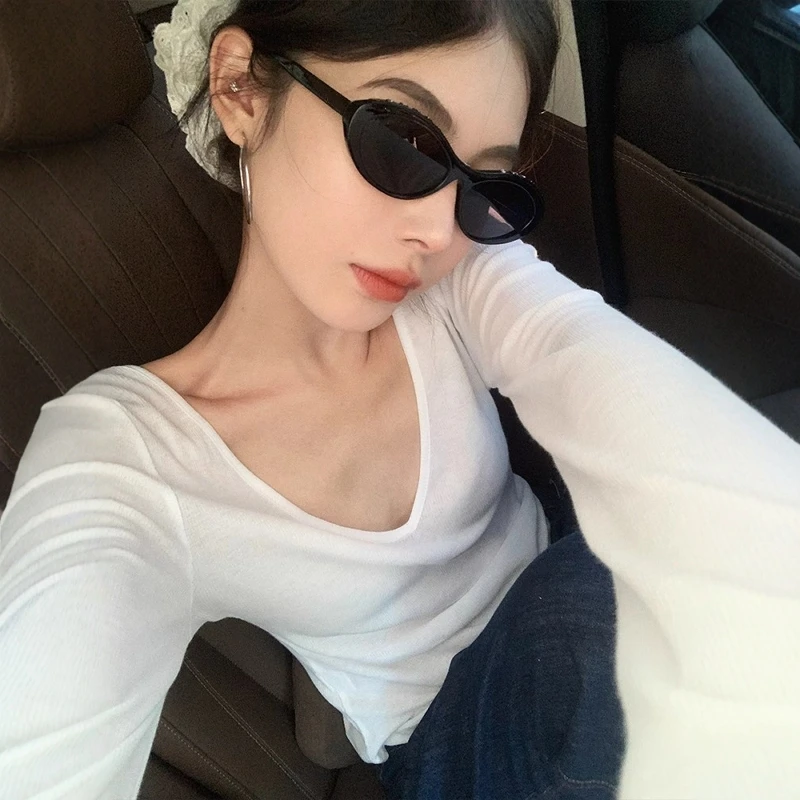 美式辣妹露背深V领白色长袖T恤女夏季修身大领口内搭短款罩衫上衣