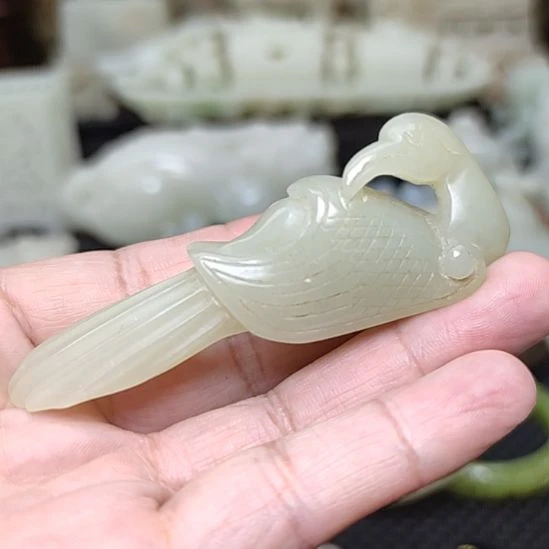 和田玉未镶嵌挂件