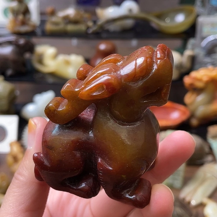 和田玉（糖玉）未镶嵌颈饰