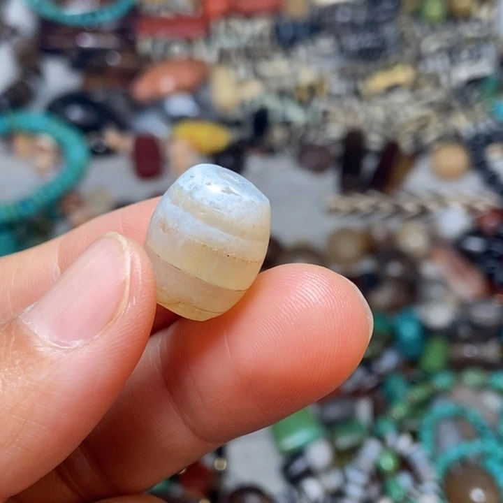 沈***鹿纯铜石英石藏地密码藏传古珠