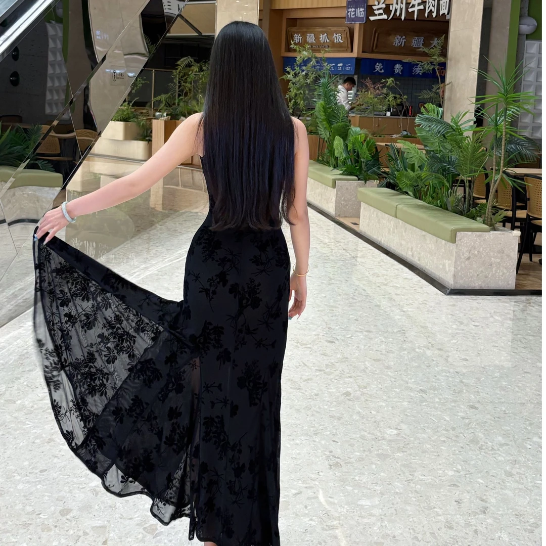 LHMknk1画报夫人原创自制新中式改良温柔挖肩植绒烧花步步生莲裙