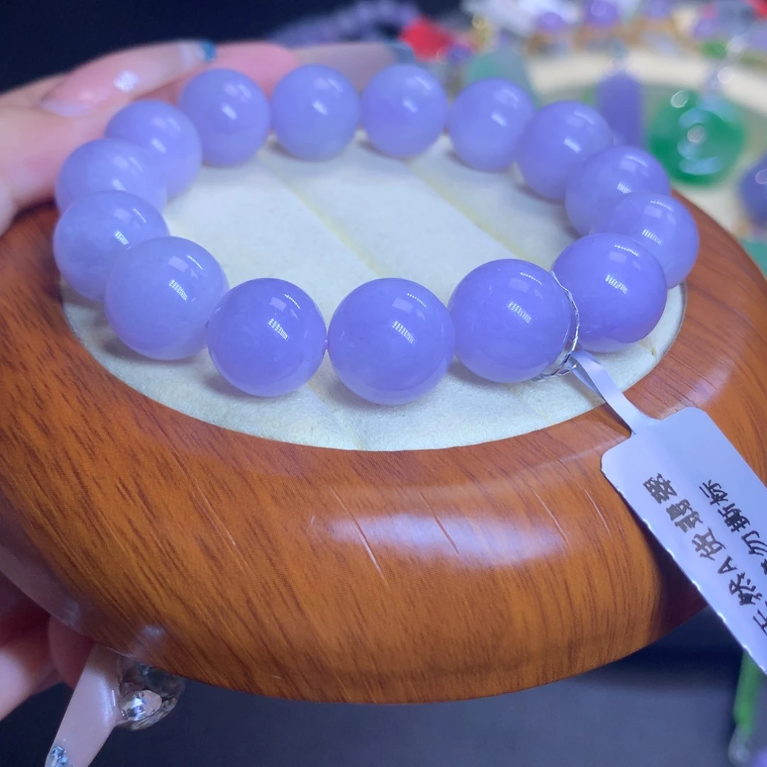 颈饰18K金镶嵌翡翠天然