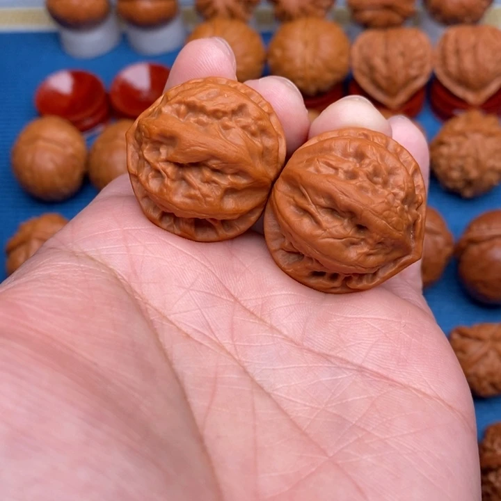 华***.把件文玩核桃小霸王龙