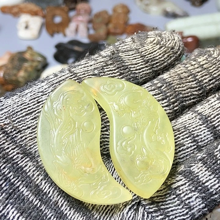 和田玉未镶嵌颈饰150