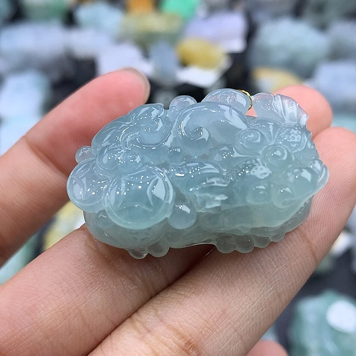 翡翠未镶嵌颈饰天然缅甸翡翠