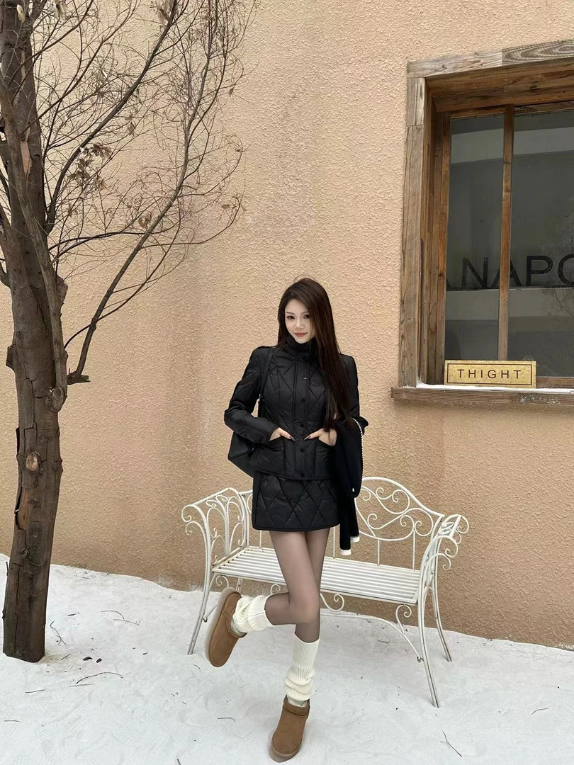 2024l立领菱形纹拉链款棉衣配短裙显瘦气质高级感套装