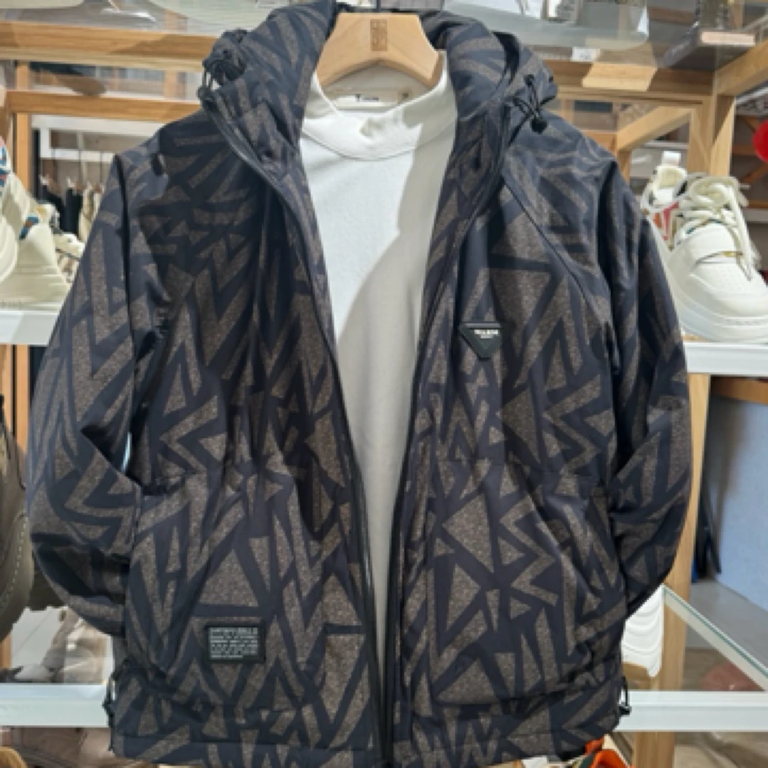 男款连帽保暖外套