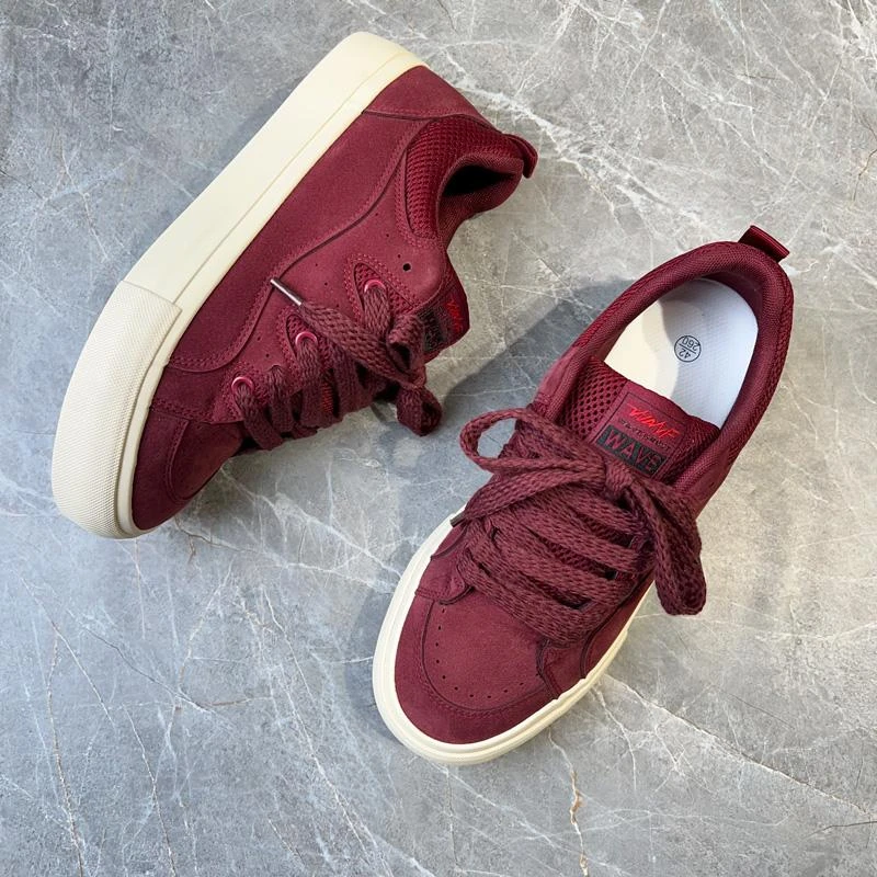 鞋子男款2025夏季新款低帮酒红色休闲运动板鞋男士时尚百搭休闲鞋