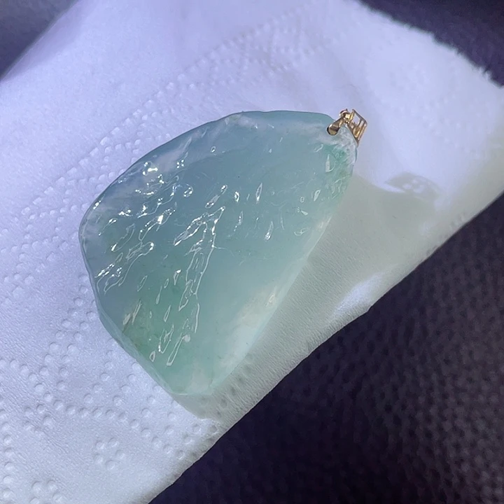 翡翠颈饰18K金镶嵌翡翠
