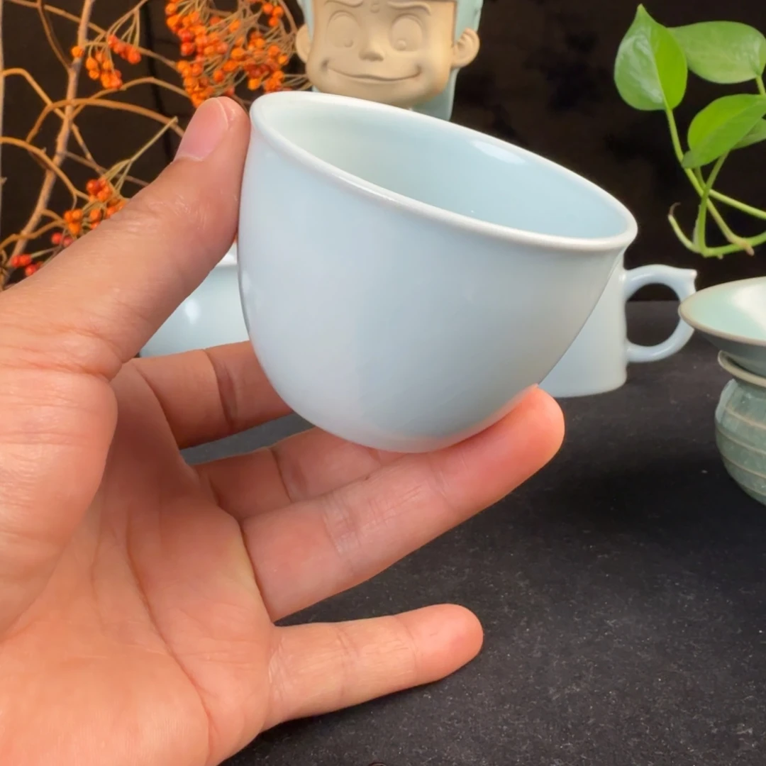 陶摆件汝瓷月白缸杯