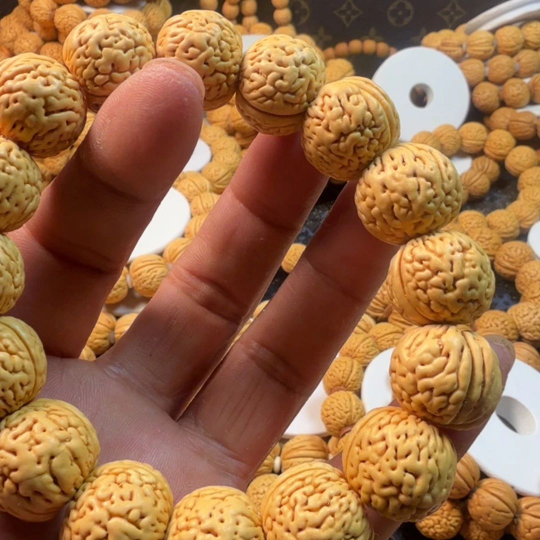 格***局吊坠桃核苹果手串