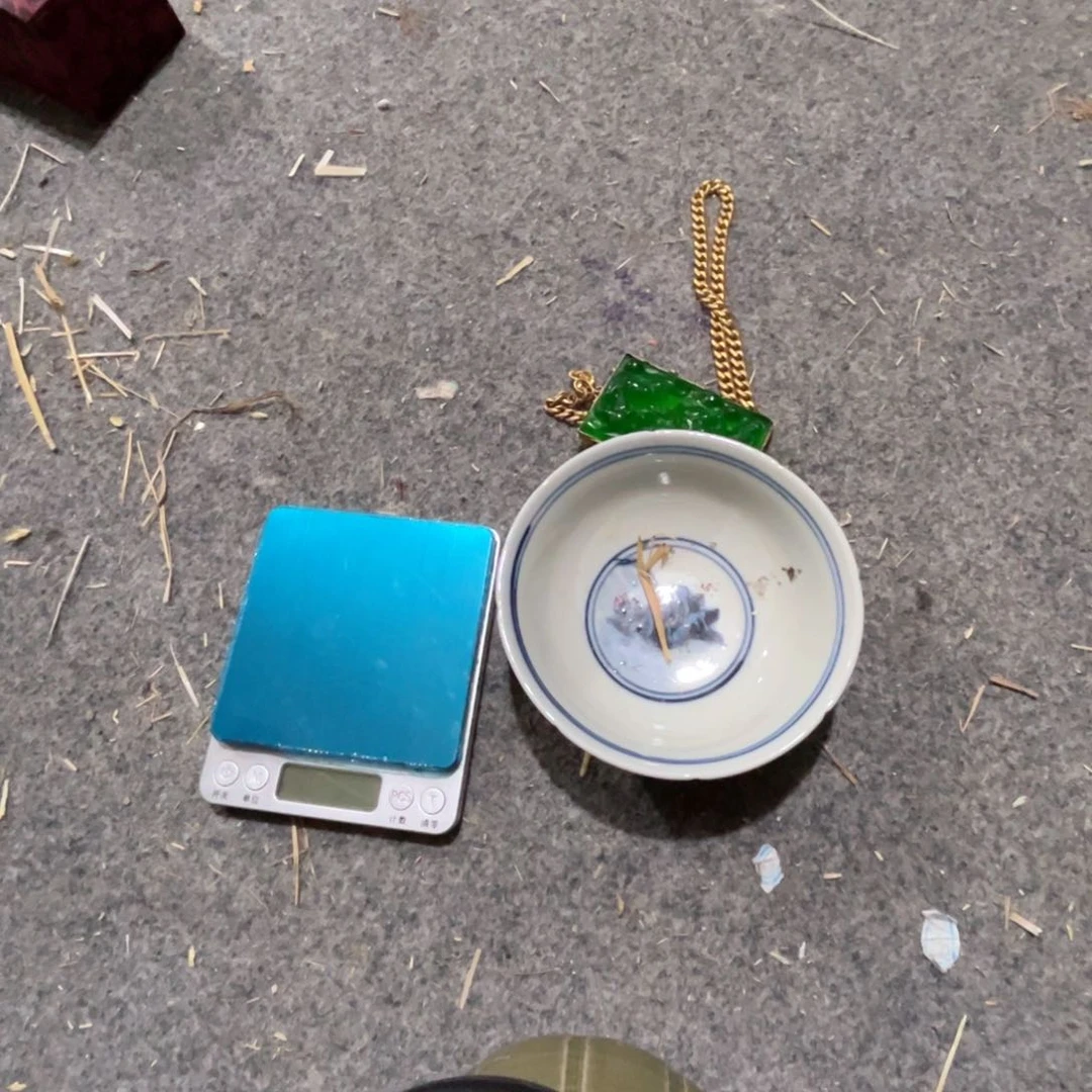 盘瓷器瓷器瓷啊瓷器瓷器瓷器瓷