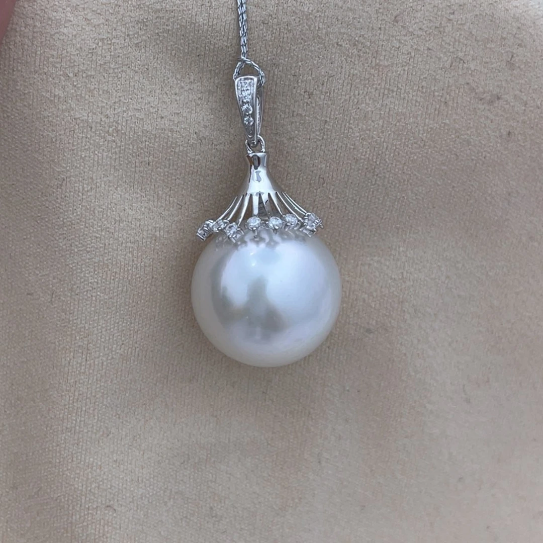 海水珍珠吊坠18K金镶嵌时*