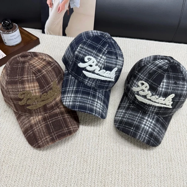 QLX.新款英伦格子羊毛棒球帽休闲百搭帽子秋冬高顶加大鸭舌帽女潮