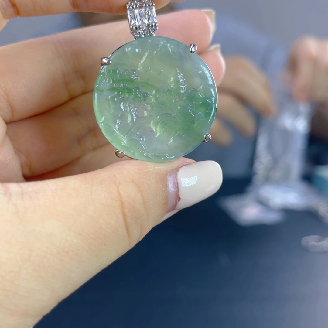 翡翠未镶嵌颈饰天然翡翠A货