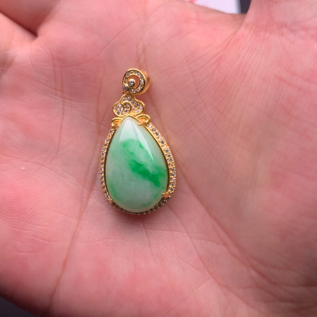 翡翠未镶嵌颈饰缅甸翡翠