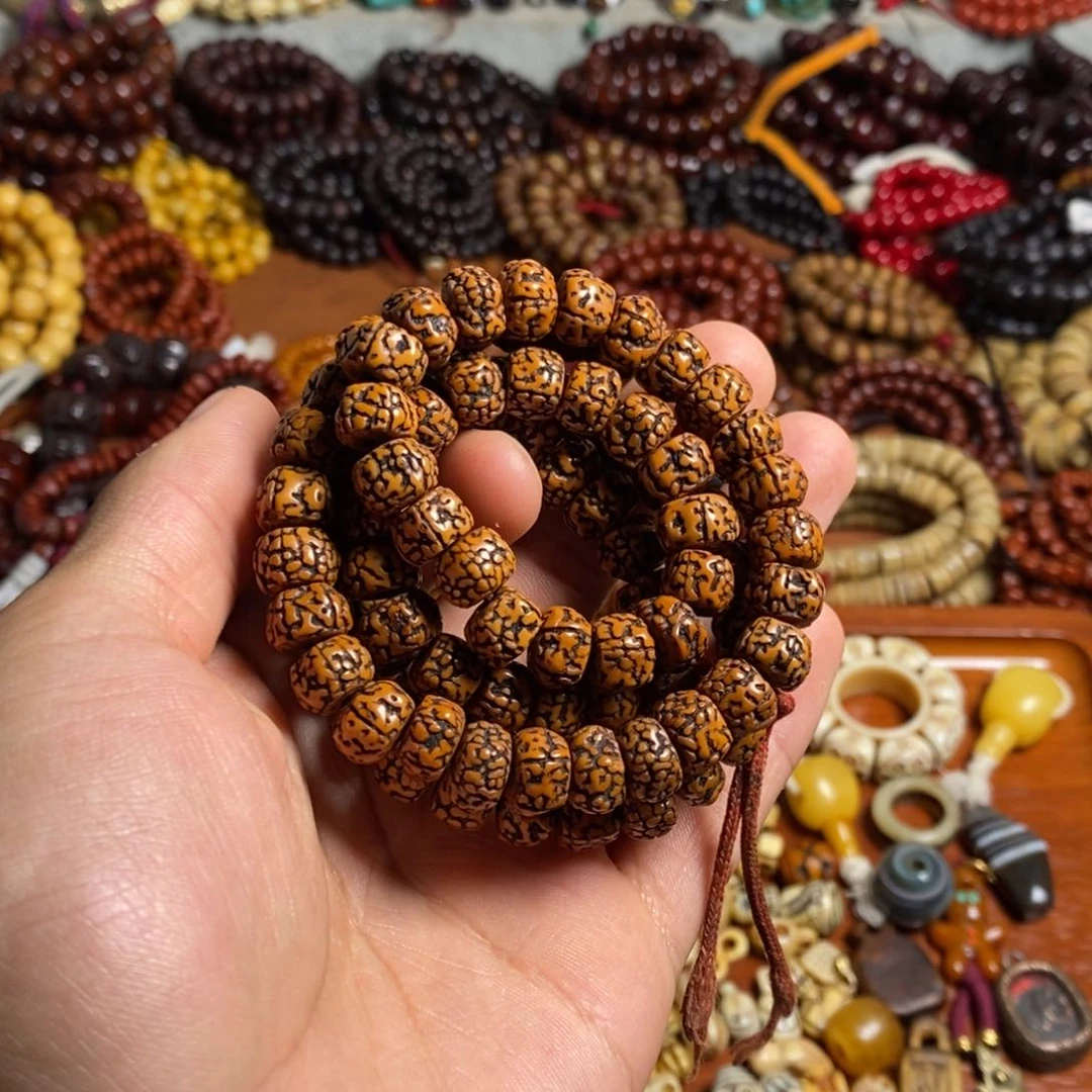 手盘老金刚大漏喜欢拍