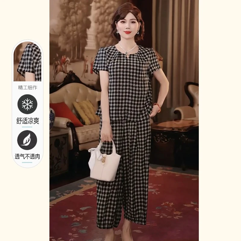 中年妈妈夏装时尚T恤2025新款中老年女装减龄洋气上衣套装两件套