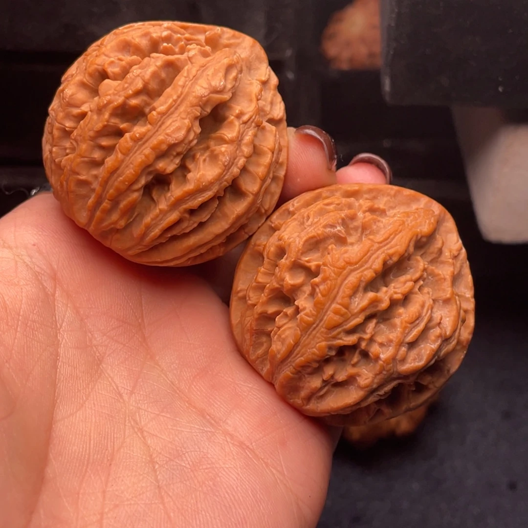 文玩核桃吊坠秦岭核桃82