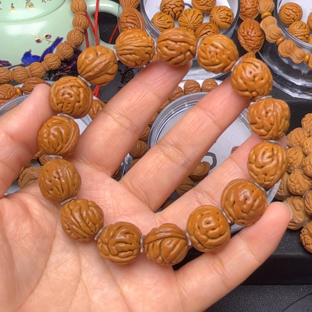 桃核吊坠龙纹桃核