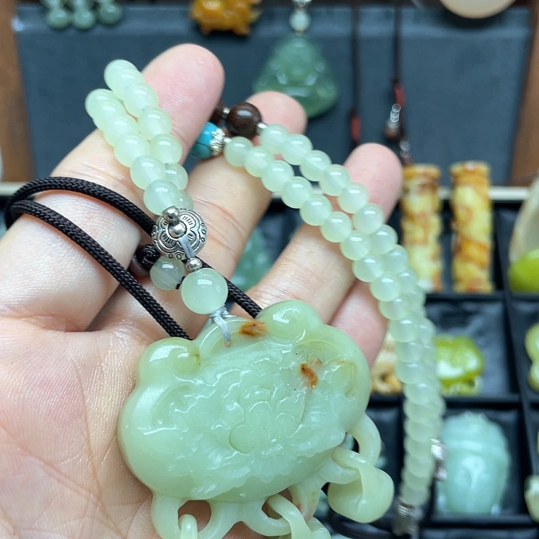 未镶嵌蛇纹石玉项链