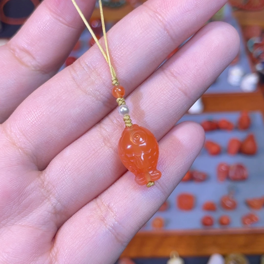 未镶嵌嘟嘟鱼南红玛瑙