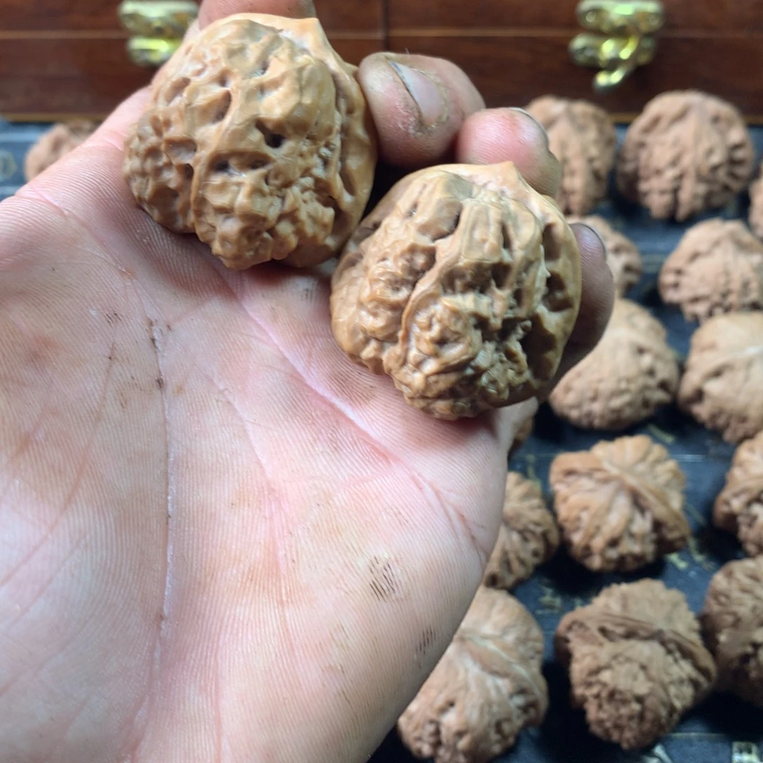 猴头核桃吊坠文玩核桃蛤蟆头39（微修）