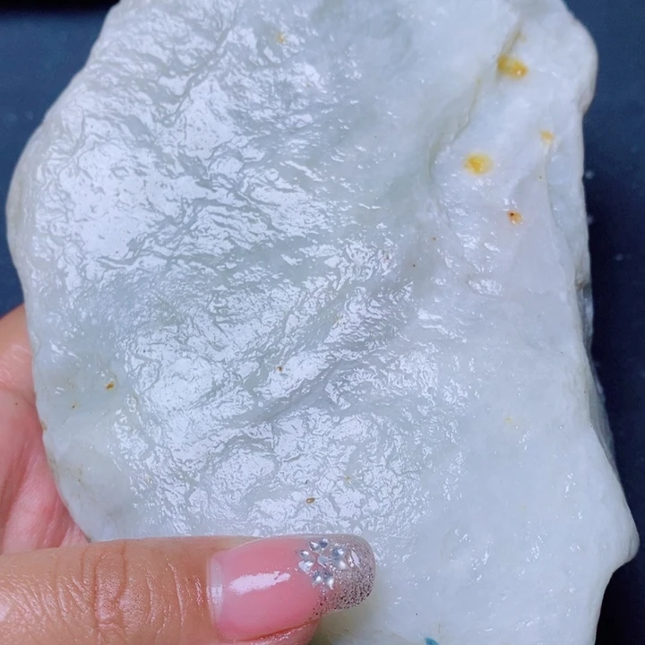 和田玉未镶嵌珠宝奇石