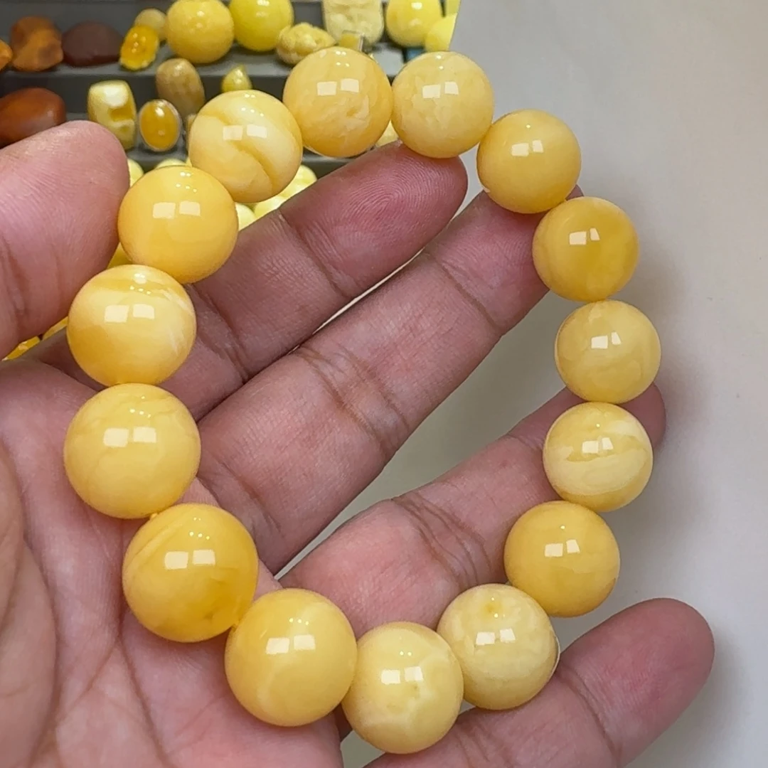 蜜蜡裸石未镶嵌14加27克