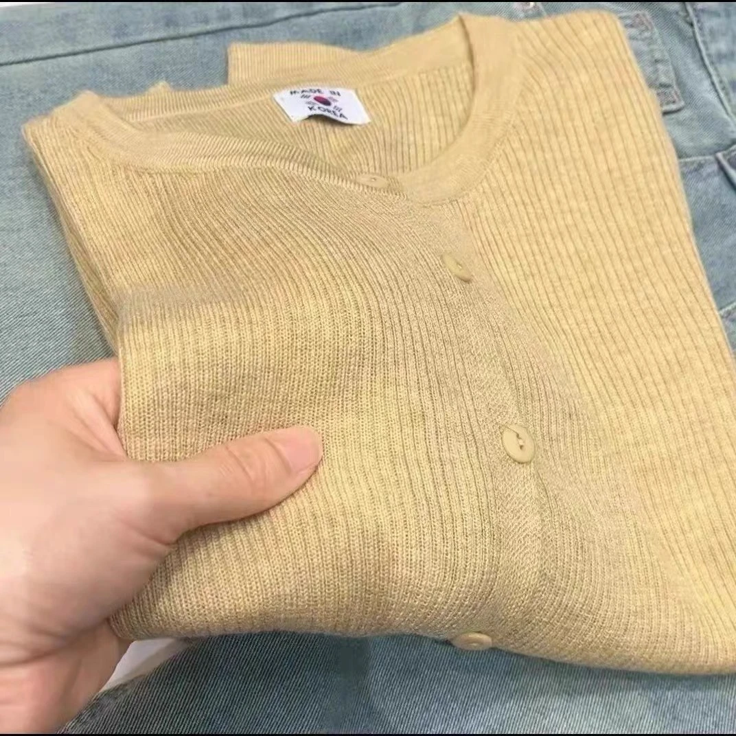 /柠檬/（赠运费补贴）黄色韩标长袖打底108