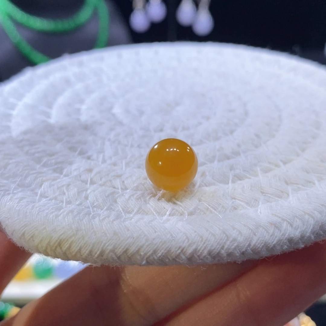 翡翠未镶嵌颈饰翡翠满黄圆珠10mm