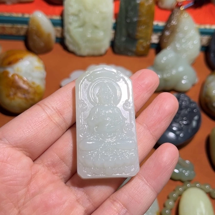 和田玉挂件未镶嵌