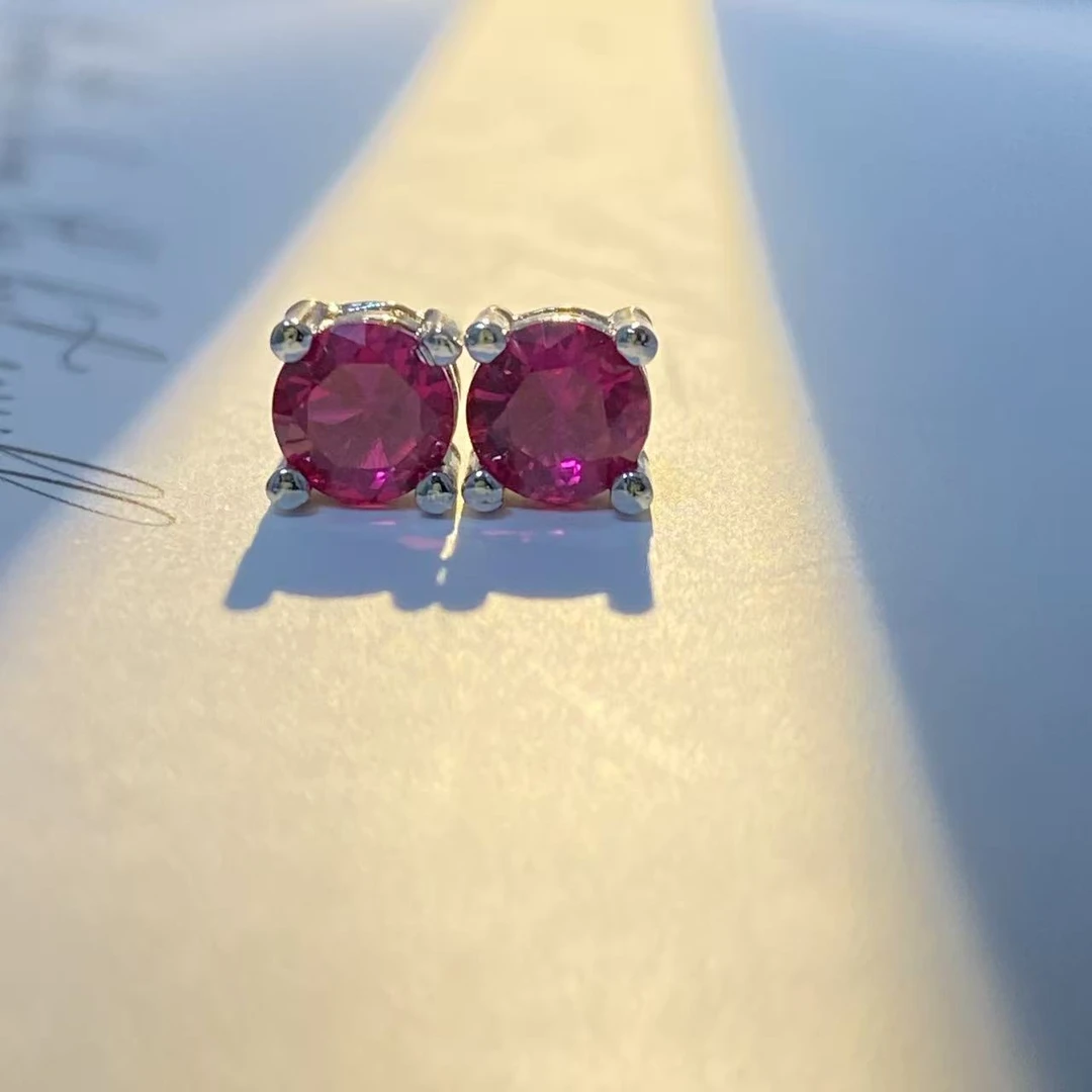 阿鲁沙-典藏轻奢-红宝石-高精切宝石耳饰C-161