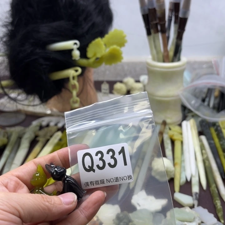 蛇纹石玉发饰合金冰*娃