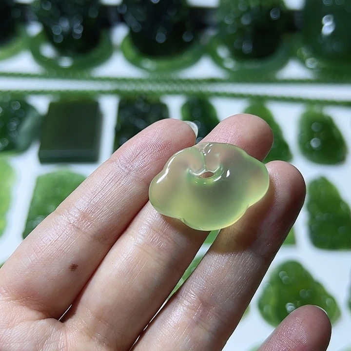 蛇纹石玉未镶嵌手把