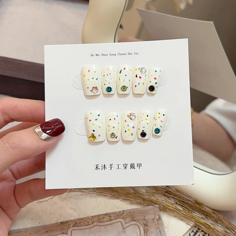 【泡泡糖】——禾沐手工穿戴甲