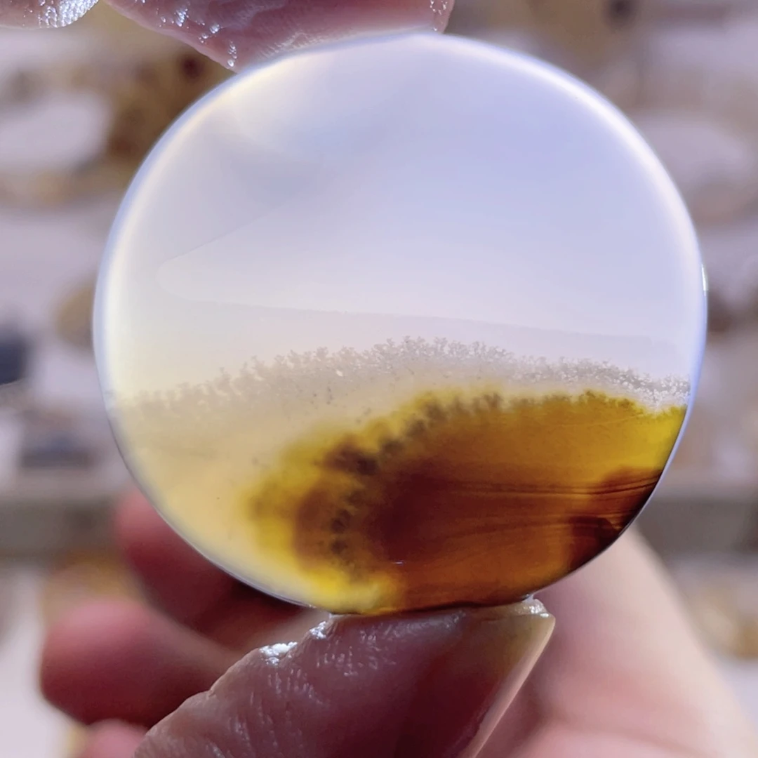 玛瑙/玉髓未镶嵌珠宝奇石