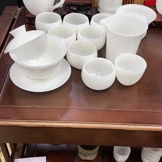 璞玉元宝盖碗八客杯套组