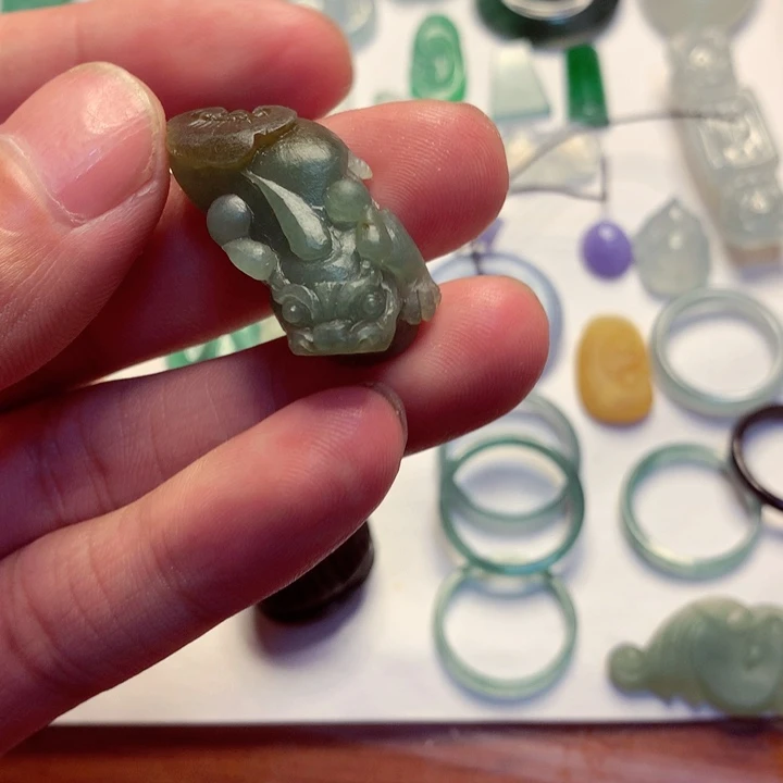 翡翠未镶嵌颈饰天然a货翡翠玉石