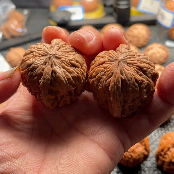 文玩核桃把件全品门墩400