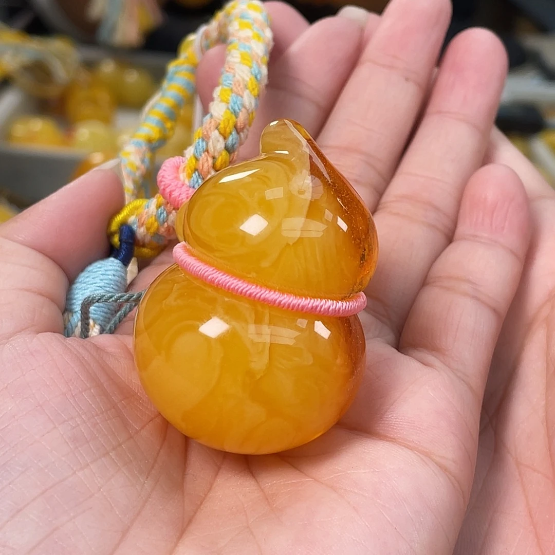 琥珀未镶嵌裸石h32