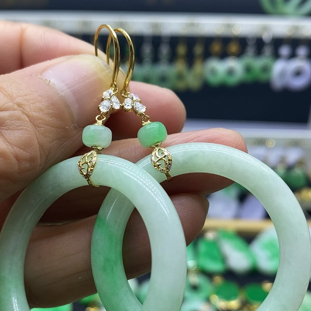 翡翠18K金镶嵌耳饰耳饰